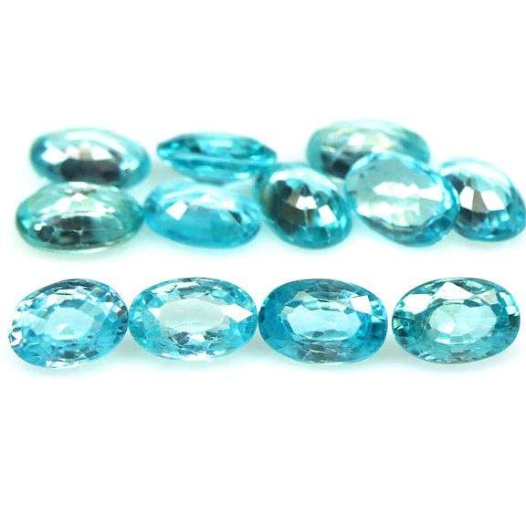 Brilliant 8.53ct sky blue Zircon set