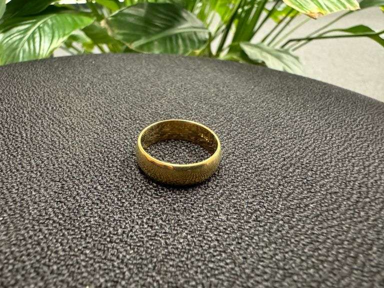 10k Yellow Solid Gold 6mm Domed Plain Men's Women's Wedding Band Size 7