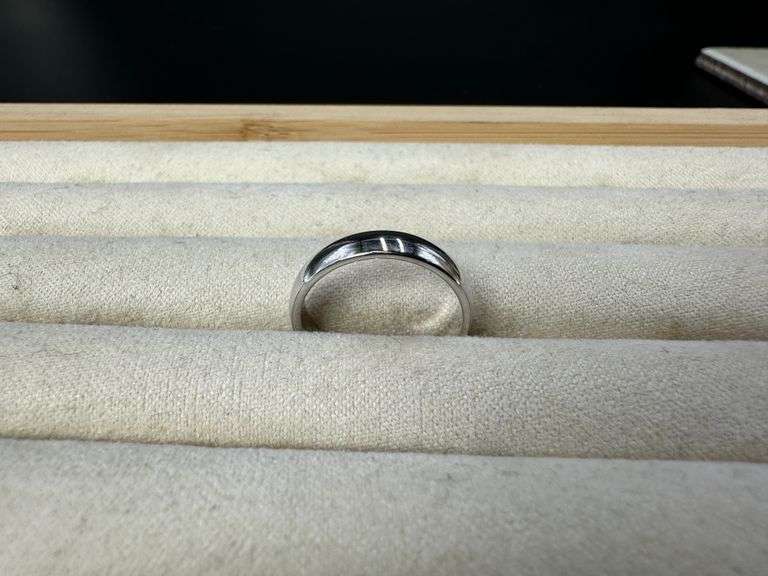 14k White Solid Gold 4mm Domed Plain Men's Women's Wedding Band Size 6