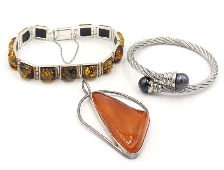 Lot of custom jewelry