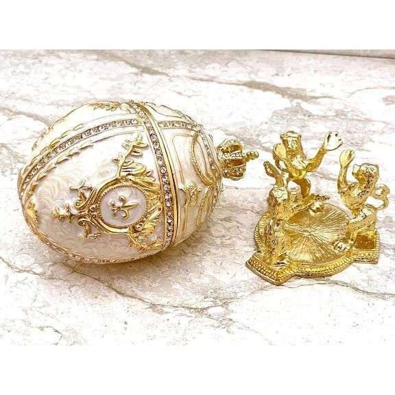 24kt Gold Handmade Russian Egg 200 Austrian Crystals
