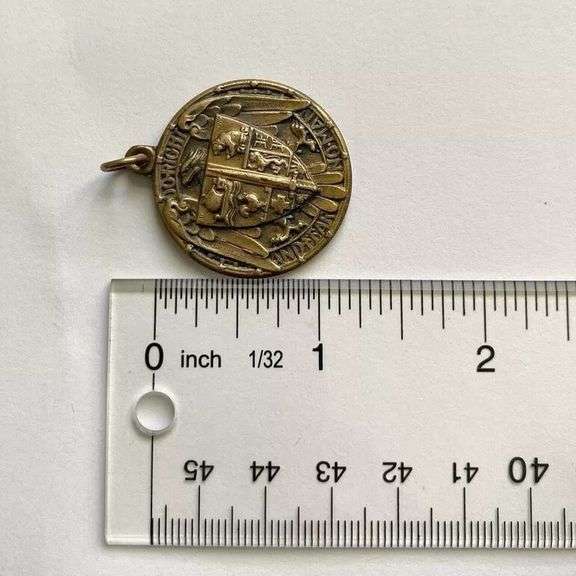 Antique Bronze 1916 WWI Medal