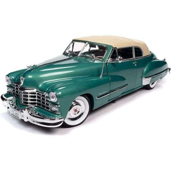 1947 Cadillac Series 62 Cabriolet Diecast Model