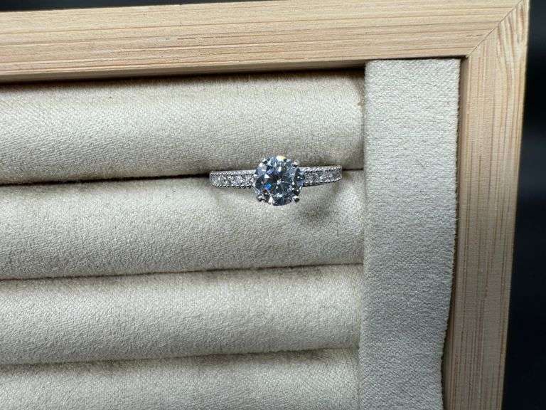 10k White Gold Round White CZ Engagement Band Wedding Ring Size 6.5