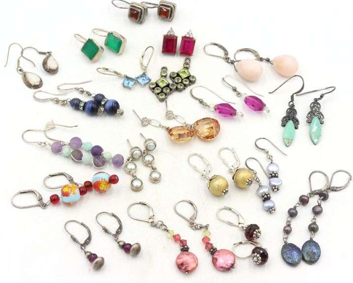 Group lot of Vintage 925 sterling silver earrings