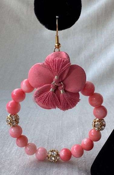 A Very Sexy  Fashion  Design Earrings