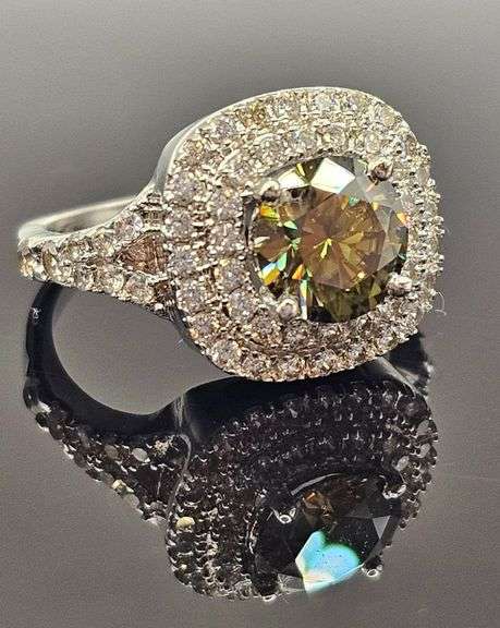 Dazzling 3.5 Ct VVs1 Golden Amber Green Lab Diamond Ring