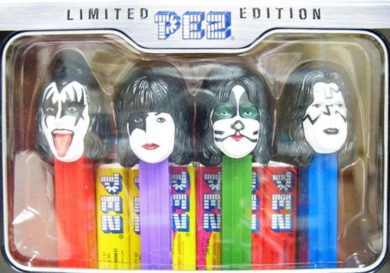 RARE SET OF 4 LIMITED EDITION KISS PEZ DISPENSERS, NEW