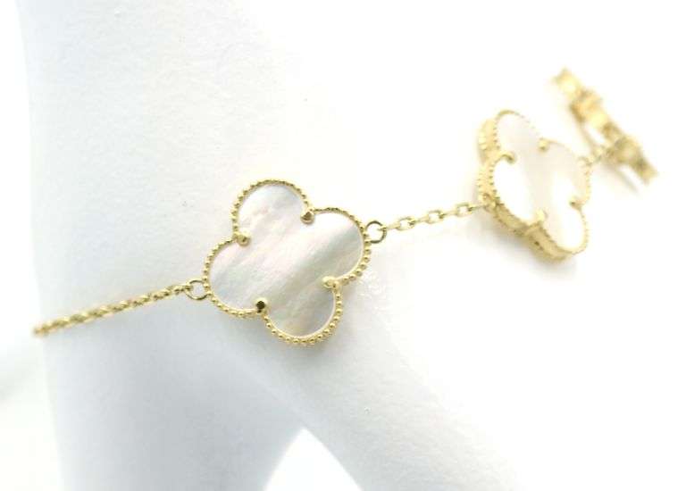 Lovely 14K Yellow Gold Mother of Pearl 3 Motif Bracelet