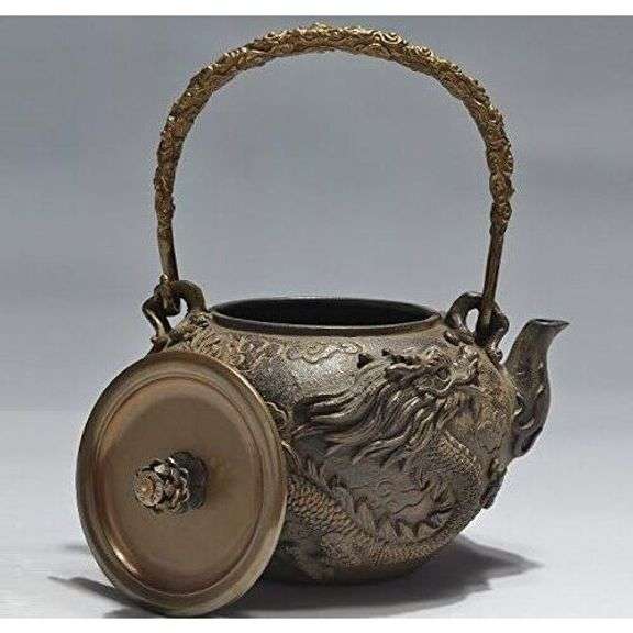 Traditional Japanese Cast Iron Tetsubin