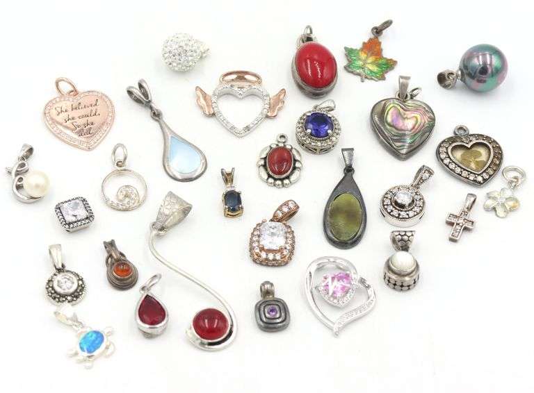 Group lot of Vintage 925 sterling silver pendants
