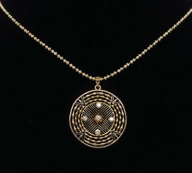 14k Yellow Gold Diamond Medallion Necklace