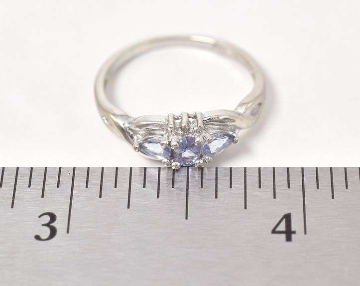 Admirable 10K white Gold Iolite Gemstone and Diamond Ring