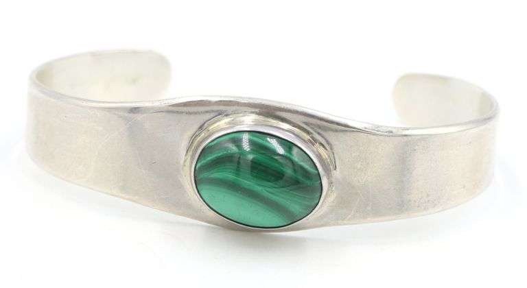 Vintage 925 sterling silver Malachite cuff bangle