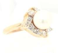 Pretty Pearl on a Bed of Diamonds Ring