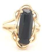 14kt Yellow gold black onyx ring
