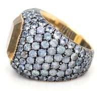 This stunning Villa Milan ring, crafted from 18k yellow gold (18KYG), features a striking 15x15mm ci