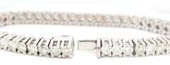 Elegant 14k White Gold Round Brilliant Cut Diamond Bracelet