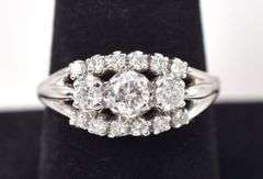 Delightful Diamond Ring in 14K Yellow Gold