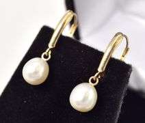 Gorgeous Pearl Dangle Earrings in 14K Yellow Gold