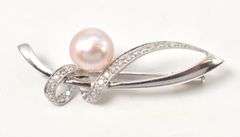 Elegant Pearl and Diamond Pin in 14K White Gold