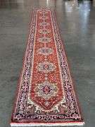 MAGNIFICENT SERAPI 18' RUNNER