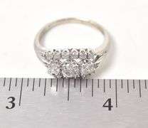 Delightful Diamond Ring in 14K Yellow Gold
