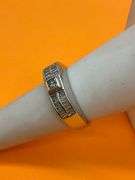 CERTIFIED 14K WHITE GOLD DIAMOND RING.
