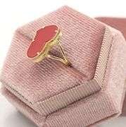 Lovely Heart Shaped 14K Yellow Gold Coral Ring