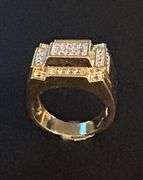 Men's 14 Kt Gold Plate 7.35 Ctw Lab Simulated Diamond Ring.