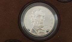 2009 U.S. Mint Lincoln Coin & Chronicles Set