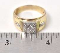 Mesmerizing Men's Diamond Ring in 14K Yellow Gold