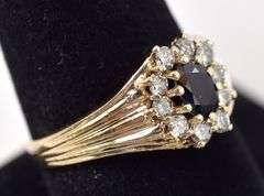 Sensational Sapphire and Diamond Ring in 14K Yellow Gold