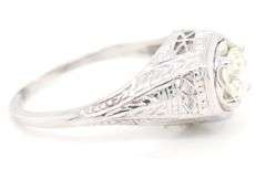 18k White Gold Diamond Filigree Ring