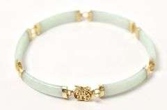 Delightful Jade Bracelet in 10K Yellow Gold