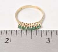Elegant Emerald Ring in 14K Yellow Gold