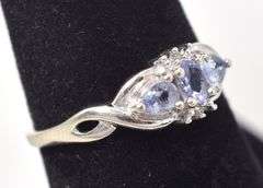 Admirable 10K white Gold Iolite Gemstone and Diamond Ring