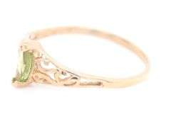 10kt Yellow gold Marquise Peridot ring