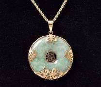 A Gorgeous Jade Pendant in 14K Yellow Gold