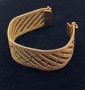 18K yellow gold weave link bracelet