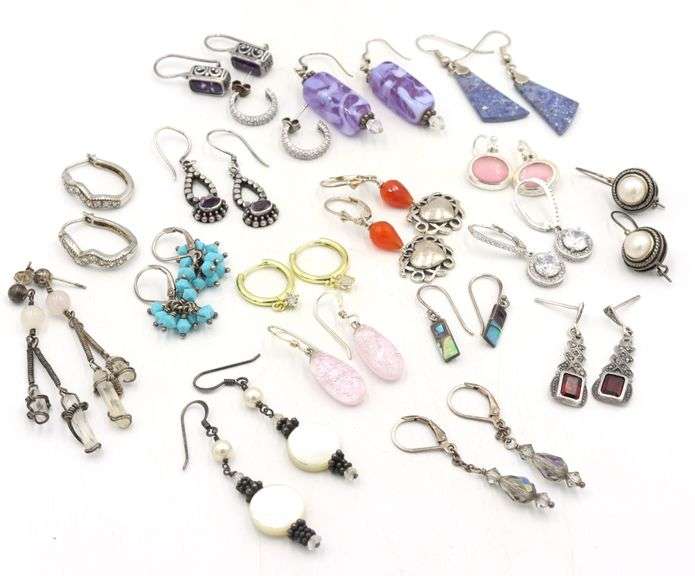 Group lot of Vintage 925 sterling silver earrings