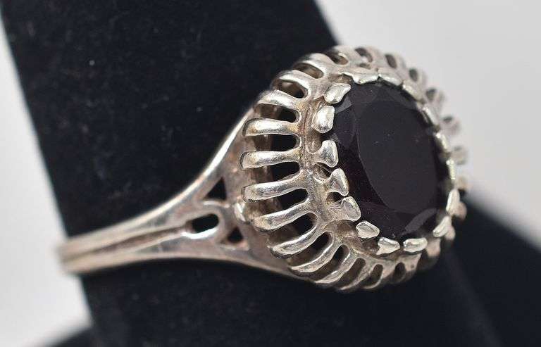 Red Garnet Gemstone Ring in Sterling Silver
