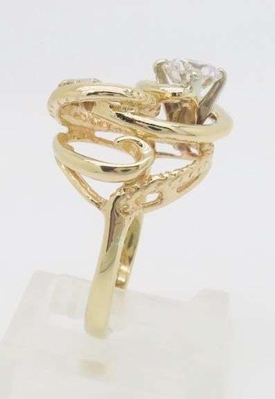 Free Form Earth Mined Diamond Ring