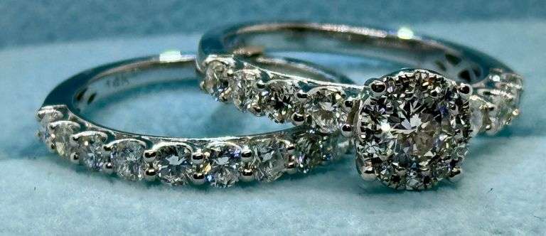 14K White Gold Round Brilliant Cut Ring Set