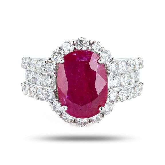 PLATINUM RUBY AND DIAMOND RING 6.75 C.T.W.