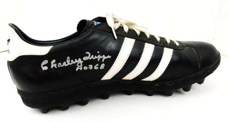 Redskins Double Signed Football Cleat - Owens & Trippi