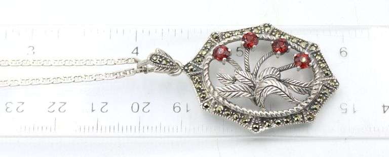 Vintage 925 sterling silver Marcasie and ruby flower style pendant on Gucci style chain necklace