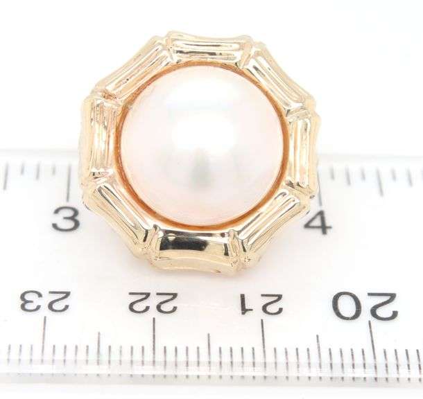14kt Yellow gold 15.5mm Mabe pearl earrings