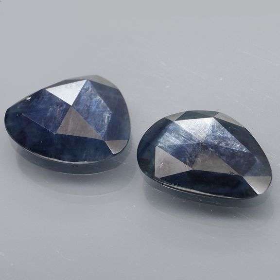 Unique 5.84ct pair of Rose cut Sapphires!