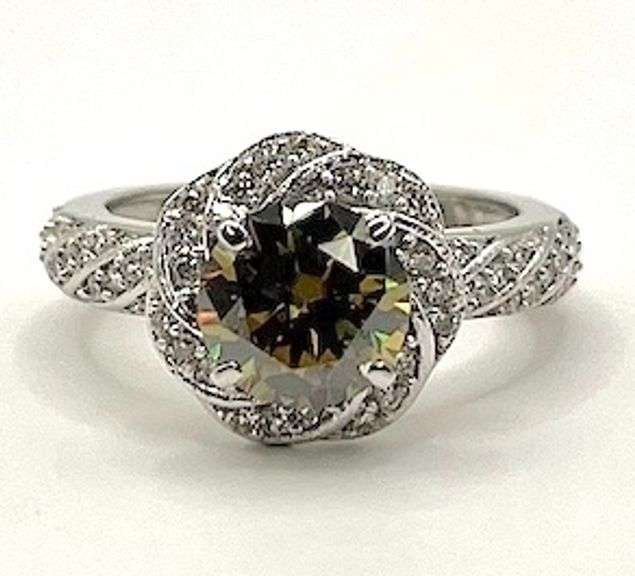 Dazzling 3.4 Ct VVs1 Golden Amber Green Lab Diamond Ring